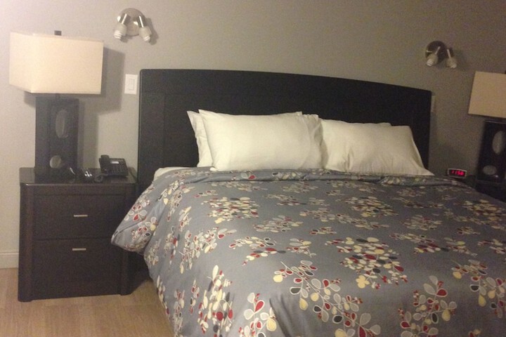 Room 4 of 22