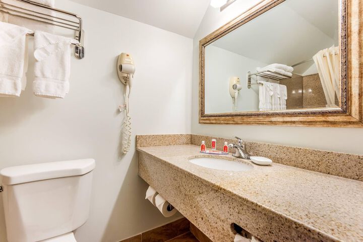 Econo Lodge Saint Albans