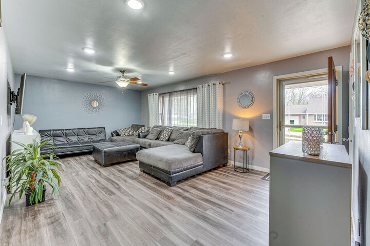 Newly Remodeled Home in Storm Lake w / Private Yard