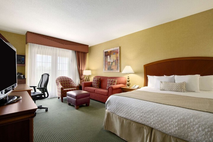 Room 14 of 46