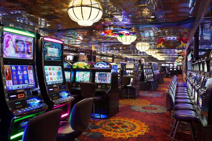 Harrahs Joliet Hotel & Casino - a Caesars Rewards Destination