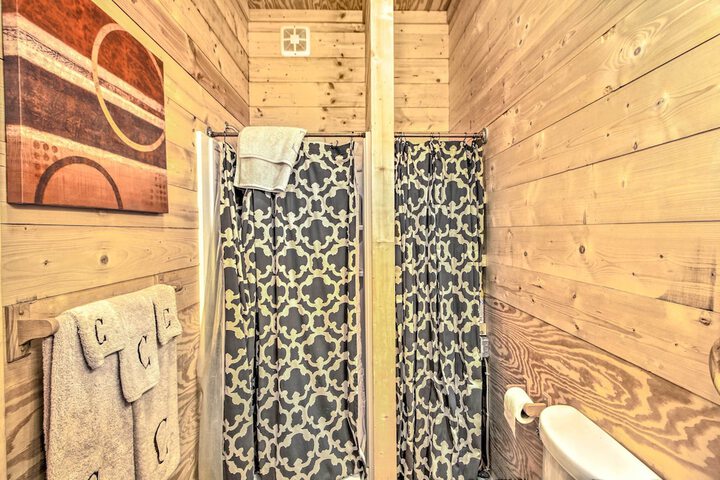 Secluded Santee River Island Retreat w / Dock!