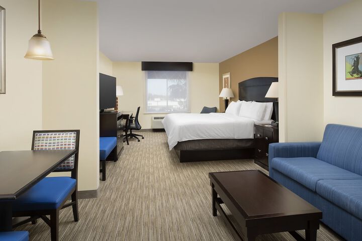 Room 29 of 48