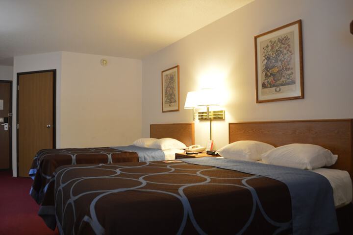 Room 17 of 54