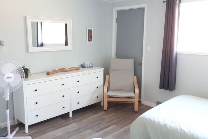 Room 103 of 118