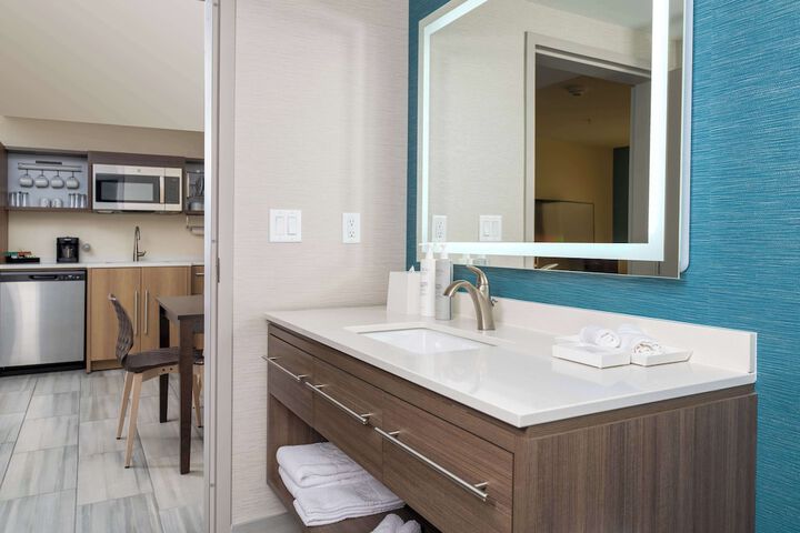 Home2 Suites by Hilton Fredericksburg South