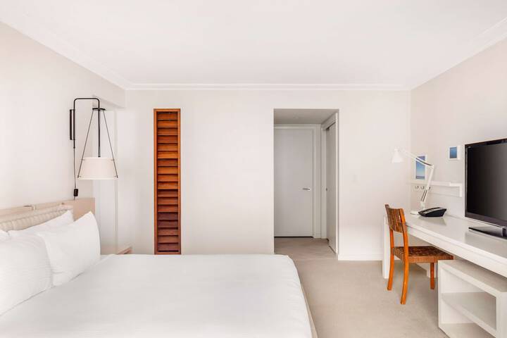 Room 58 of 99