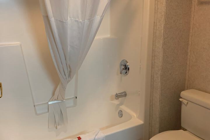 Room 19 of 25