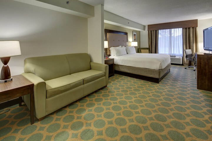 Room 21 of 46