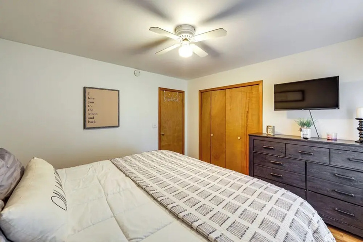 Walk to Owasco Lake: Auburn Home w / Hot Tub