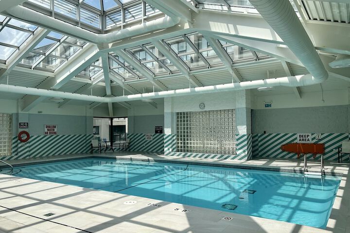 Holiday Inn Toronto Airport East by IHG