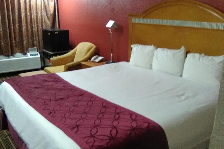 Room 22 of 26