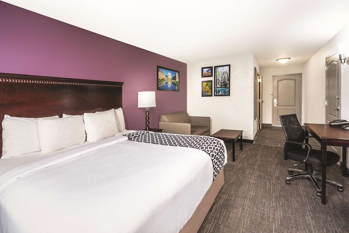 La Quinta Inn & Suites by Wyndham Rome