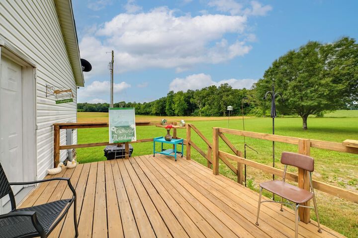 Warm & Inviting Family Home - 2 Mi to Golf Course!