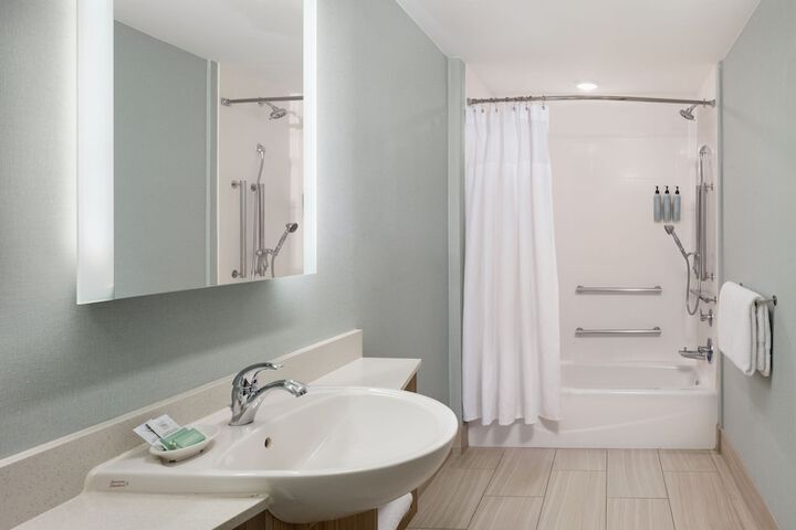 Room 20 of 56
