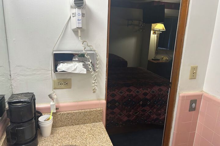 Oregon Trail Motel