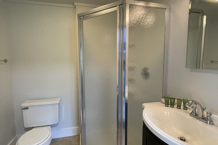 Room 10 of 43