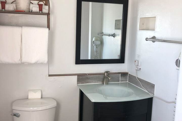 Room 37 of 50