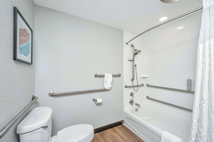 Hilton Garden Inn Charleston Airport