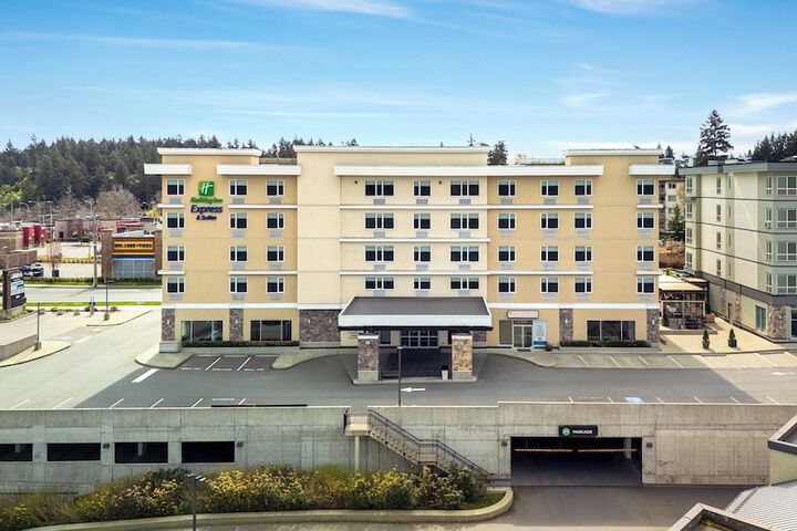 Holiday Inn Express & Suites Victoria - Colwood