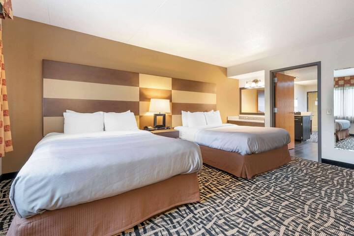Quality Inn & Suites Mayo Clinic Area