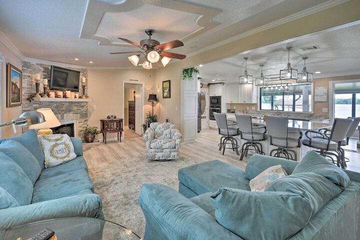 Picturesque Retreat on St. Johns River + Docks