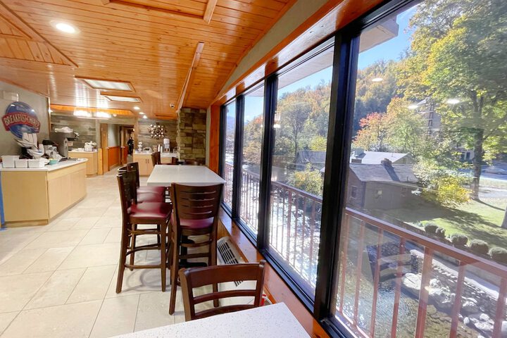 Baymont by Wyndham Gatlinburg on the River