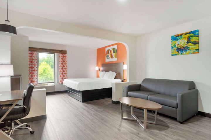 Room 47 of 51