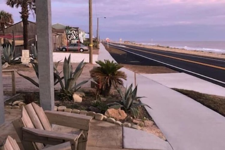 Beach Front Motel