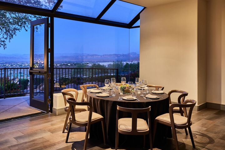 Dining 109 of 161