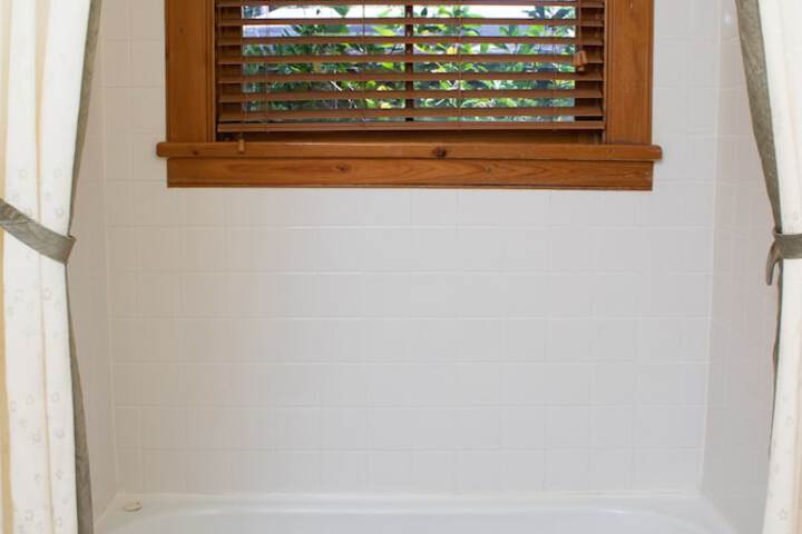 Hot Tub 184 of 206