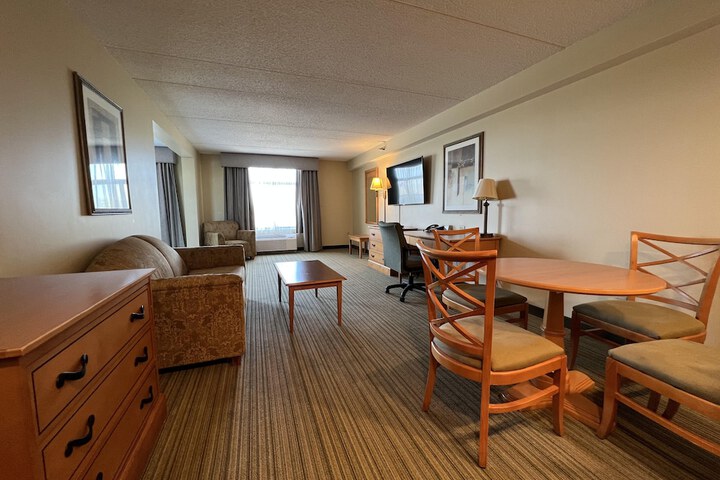 Room 20 of 83