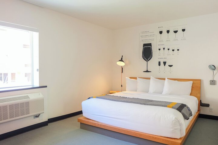 Room 14 of 46