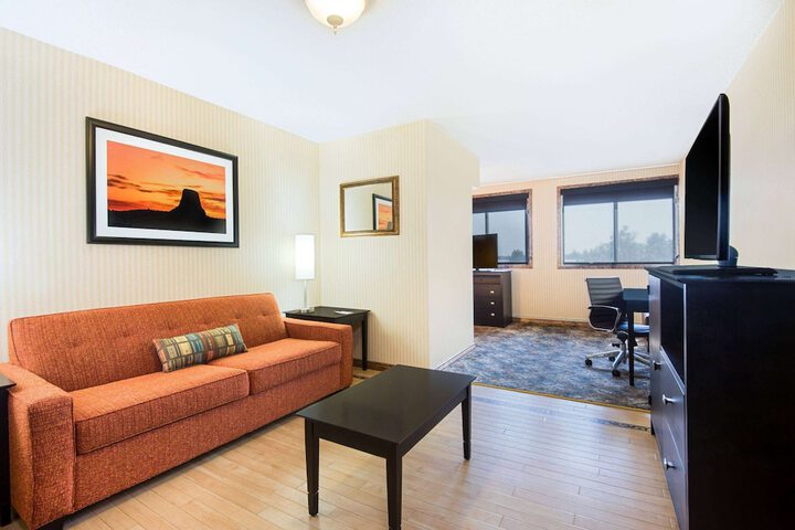 The Eddie Hotel Gillette