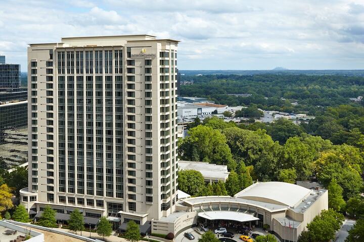 Hotel 5 of 100