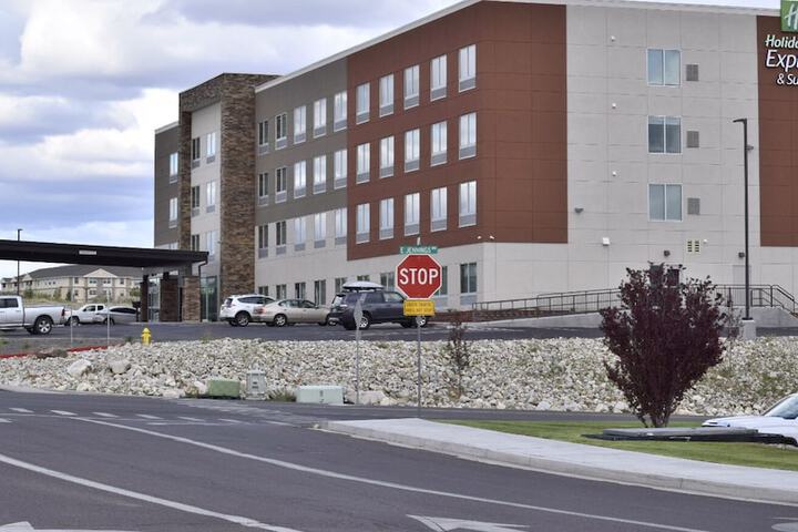 Holiday Inn Express & Suites Elko by IHG