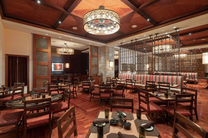 Dining 71 of 122