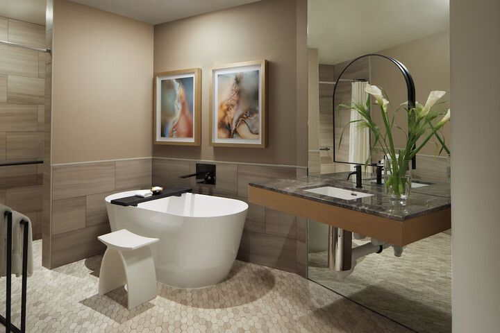 InterContinental Seattle Bellevue by IHG