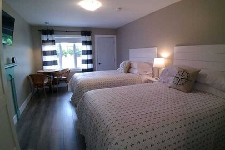 Room 8 of 15