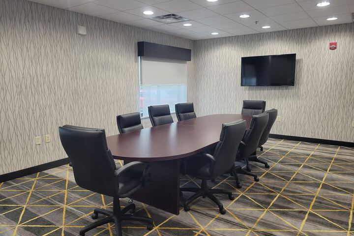 Holiday Inn & Suites Ann Arbor Univ Michigan Area by IHG