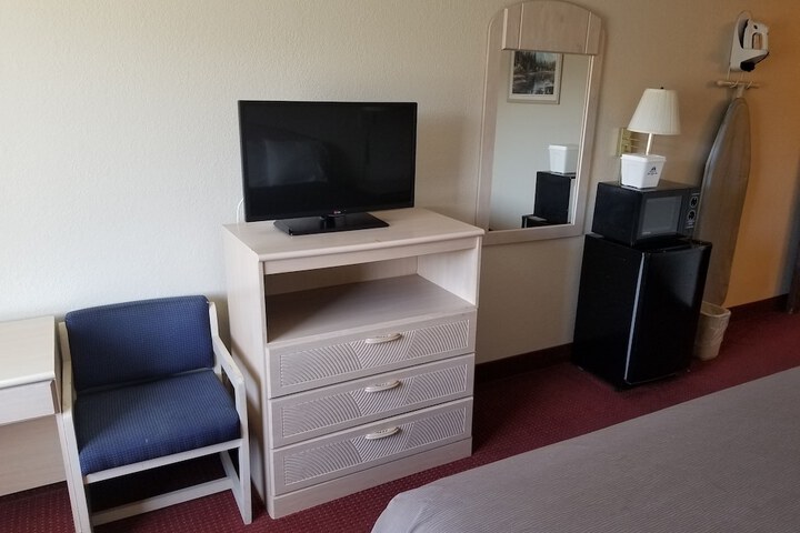 Americas Stay Inn