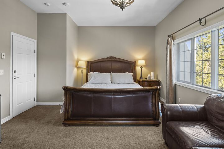 Room 21 of 113