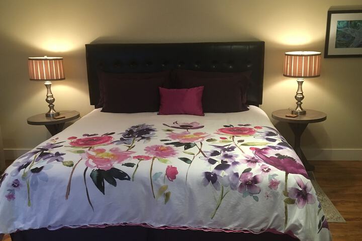 Room 11 of 36