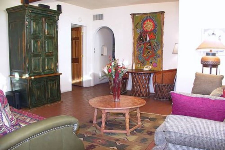 Room 30 of 68