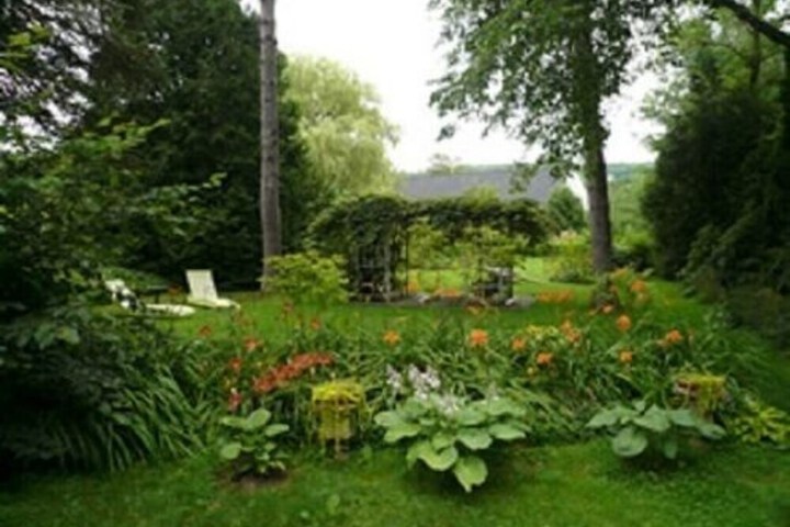 LE VATOUT BED & BREAKFAST
