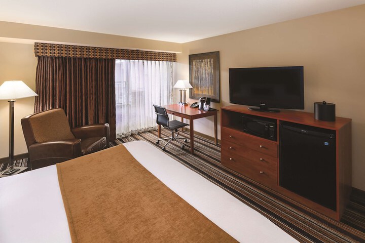 Room 15 of 50