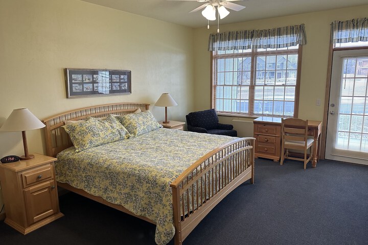 Birchwood Lodge