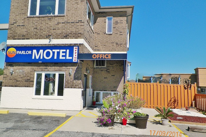 Hotel 6 of 85