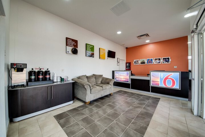 Motel 6 Jennings LA