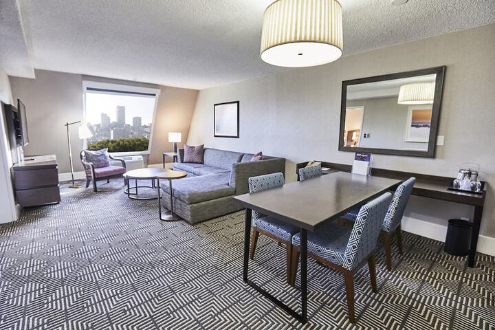 Room 48 of 72